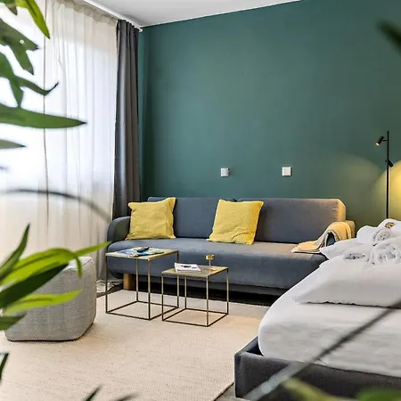Apartment Luxomes - Spacious For 4 - Kitchen - Parking