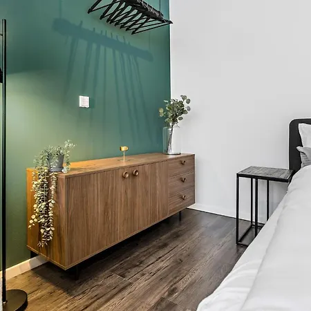 Luxomes - Spacious For 4 - Kitchen - Parking