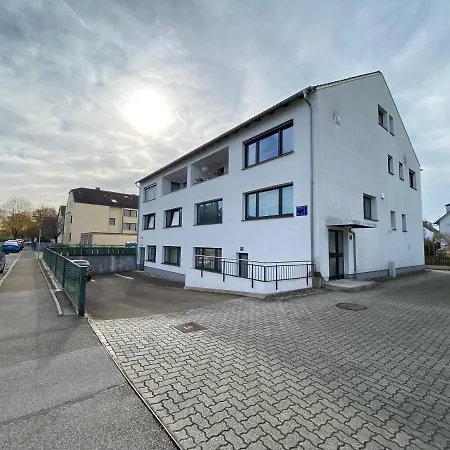 Luxomes - Spacious For 4 - Kitchen - Parking * Ingolstadt
